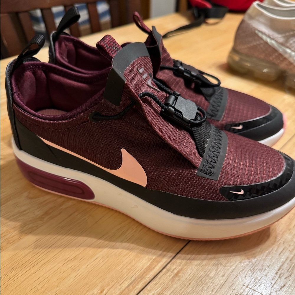 Wmns Air Max Dia Winter